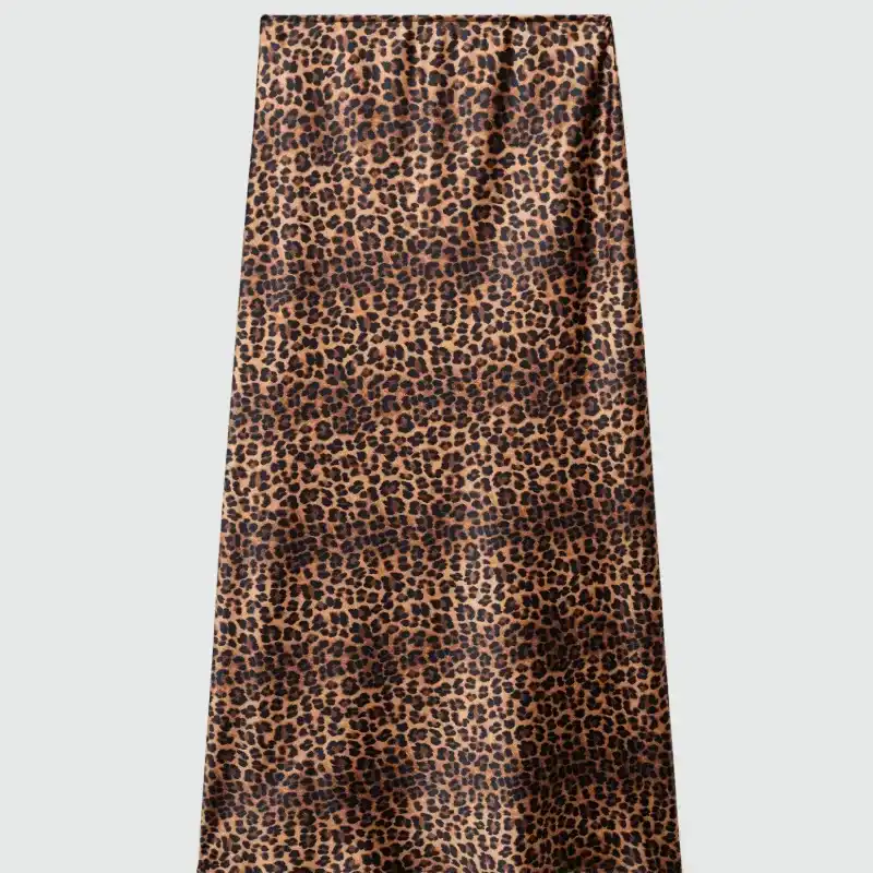 Falda satinada animal print
