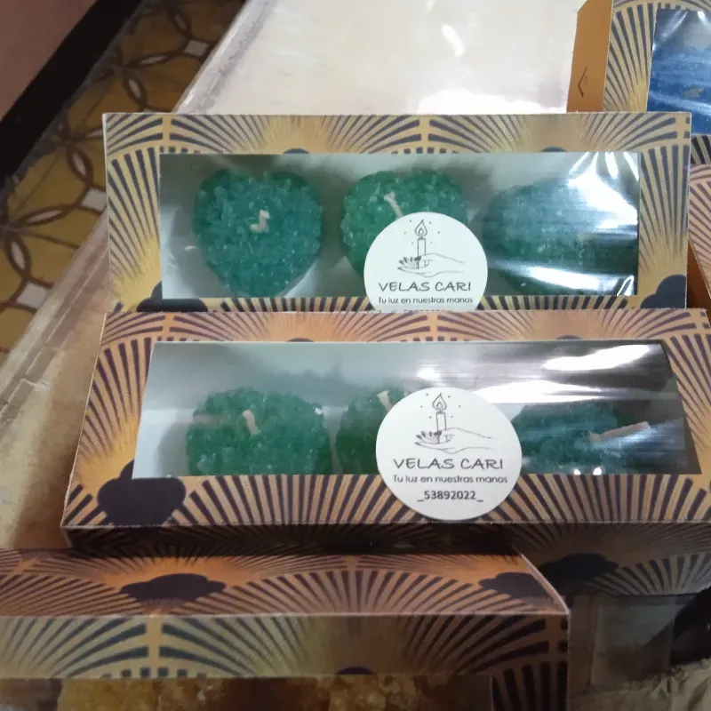 Estuches de 3 corazones medianos