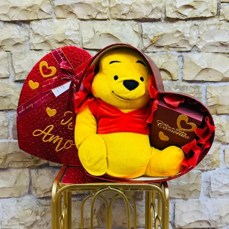 Corazón enamorado   (Caja de Corazón con wuini Pooh y perfume camerata