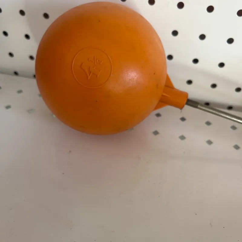 Bolla de cisterna  4" 1/2