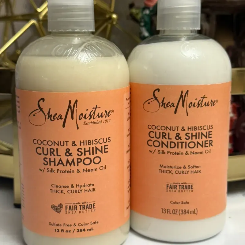 SheaMoisture coconut & hibiscu