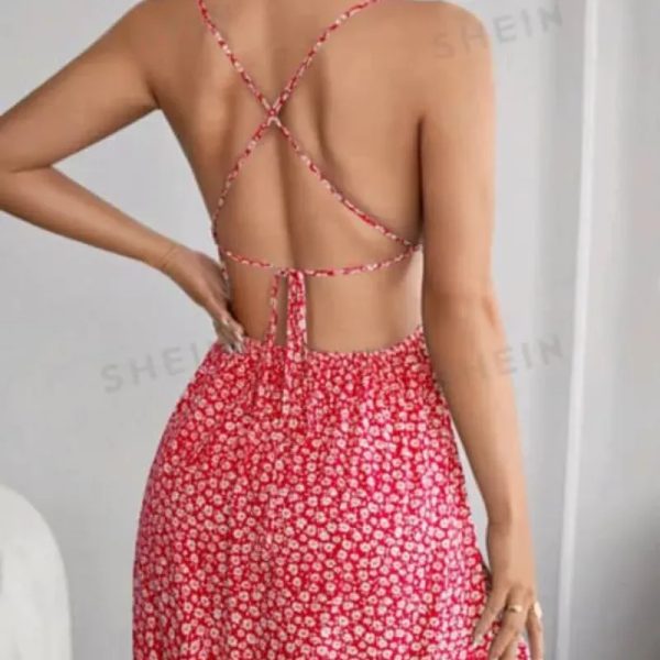 ❤️ Vestido corto con crucetas en la espalda — Rojo