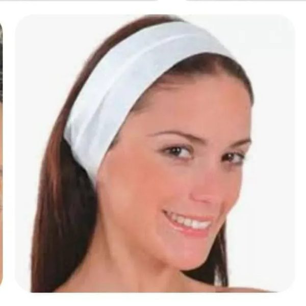 Banda blanca para el cabello