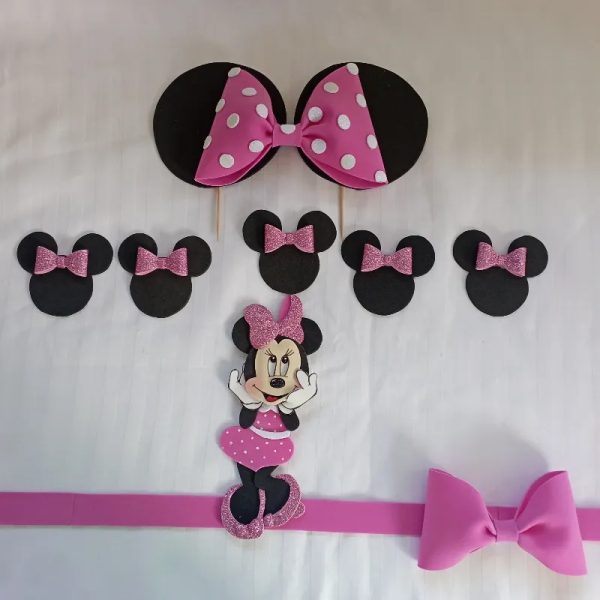 Cake topper