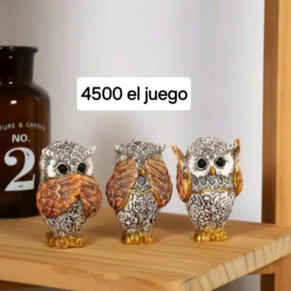 Búhos de adorno