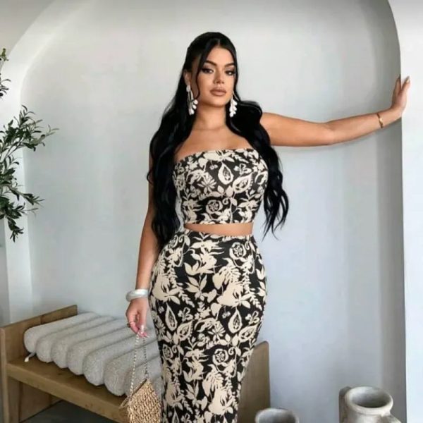Conjunto de salla estampado beige y negro