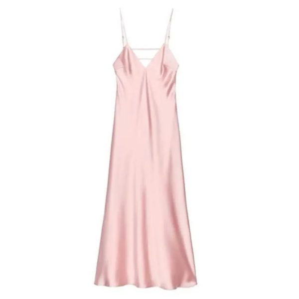 Vestido de satén rosa palo