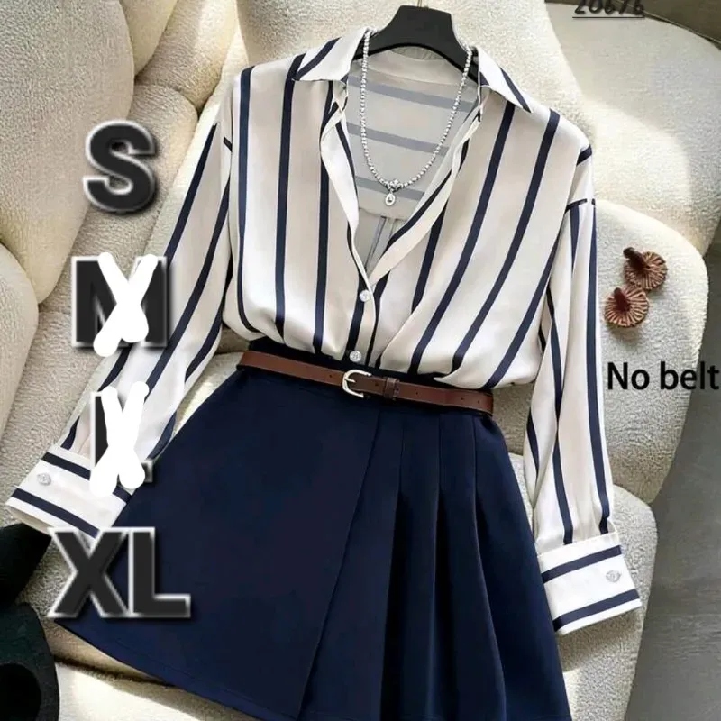 GlowEve Camisa a Raya y Saya Pantalon Plizada