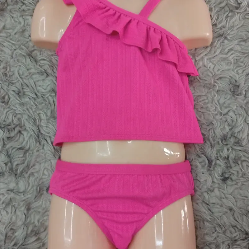 Traje de baño para niña