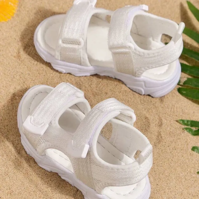 Sandalitas blancas