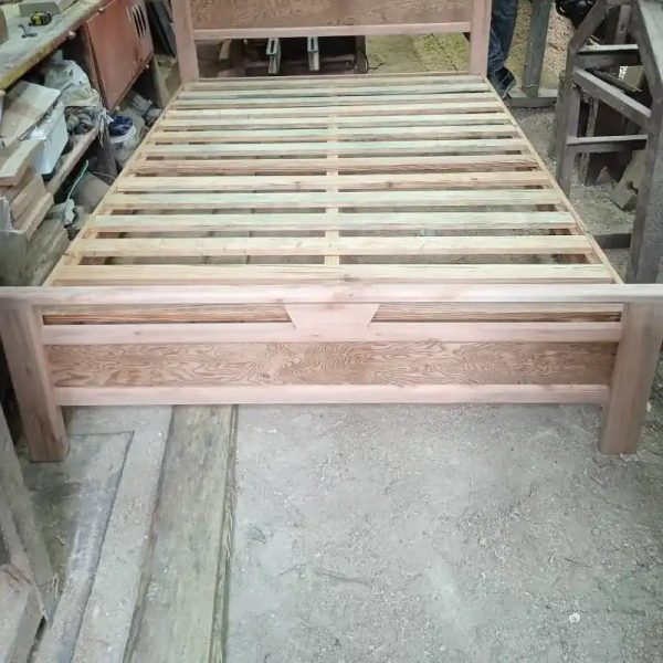 Cama
