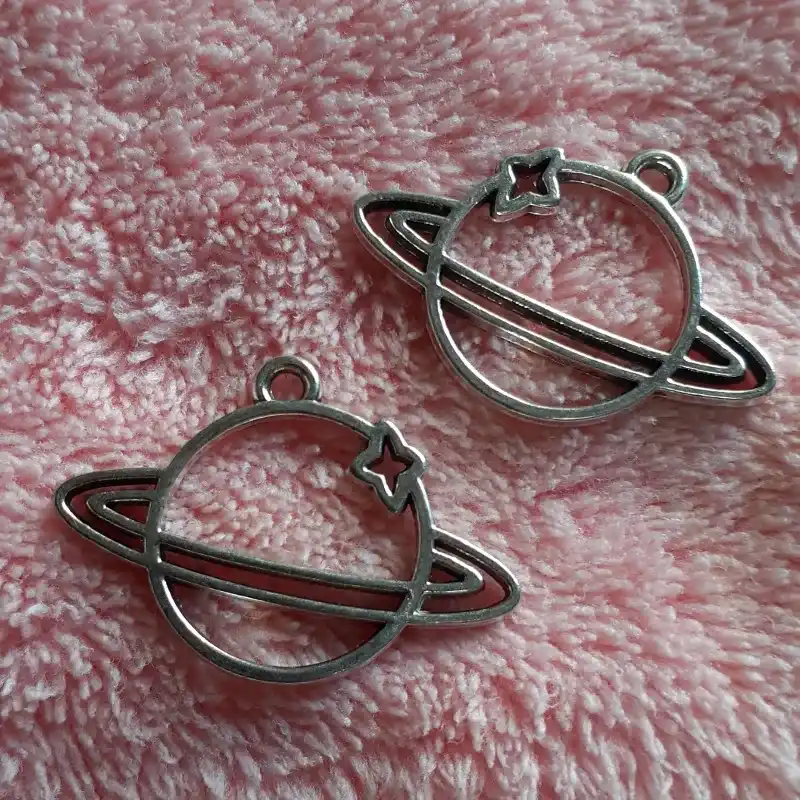 Dije Planeta saturno