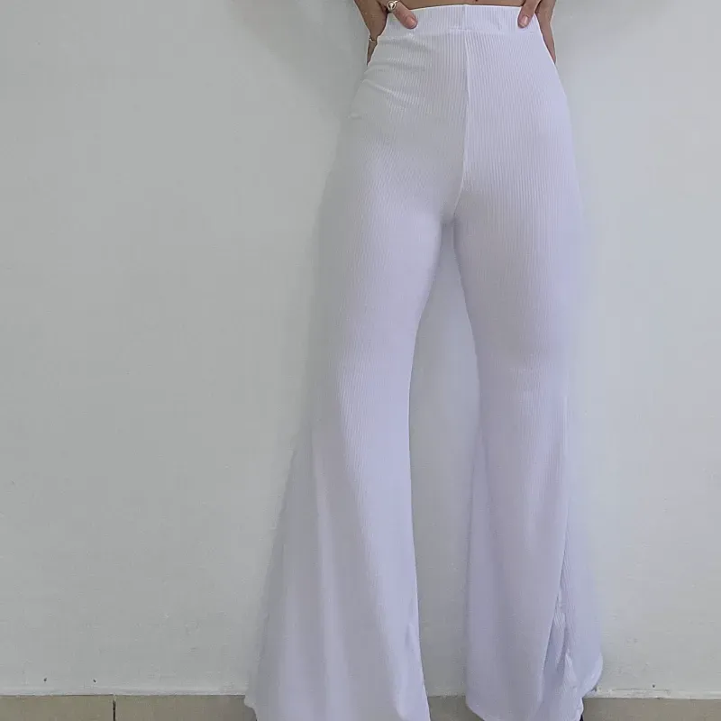 PANTALÓN CAMPANA BLANCO