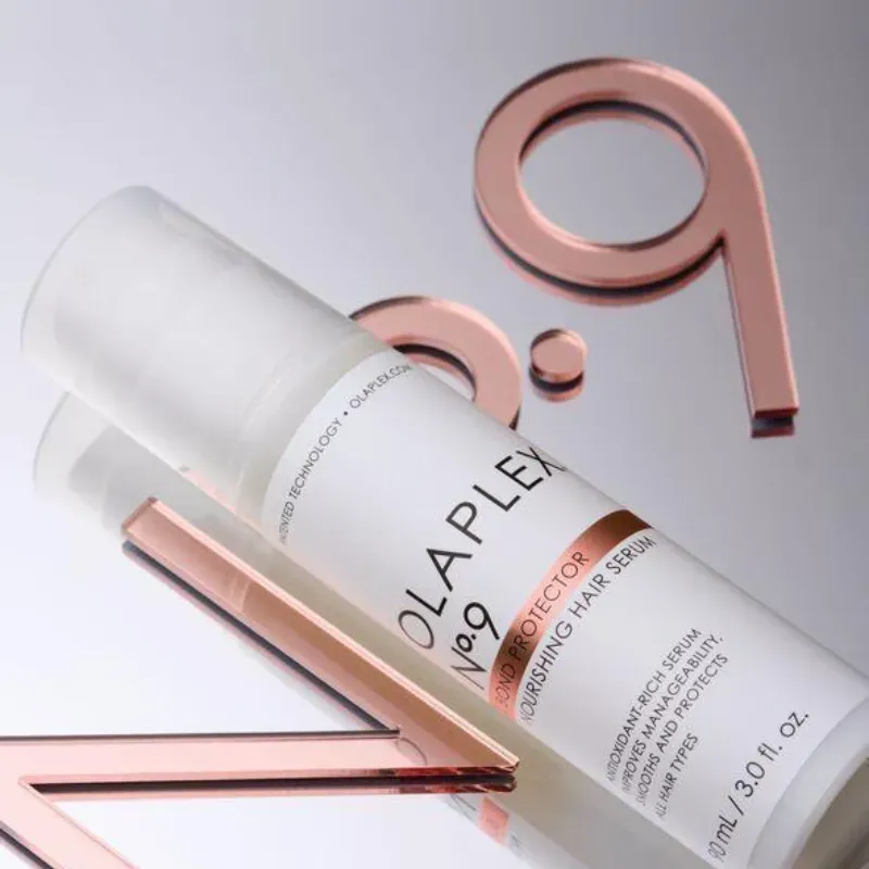 Olaplex No 9 Suero Nutritivo Para el Cabello, Protector Del Calor, Suaviza y Nutre Sin Peso, Reduce Los Enredos y La Estática, Para Todo Tipo de Cabello, Sin Sulfatos Ni Parabenos, 90ml