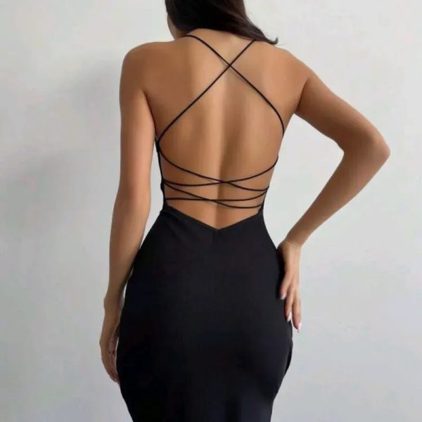  Vestido de crucetas en la espalda — Negro