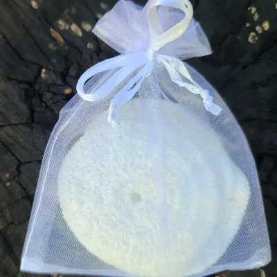 Estuche de pads desmaquillantes