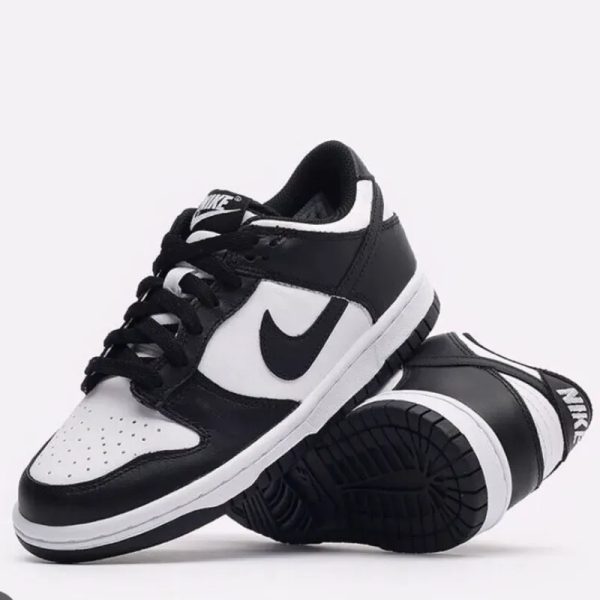 Nike Dunk Panda
