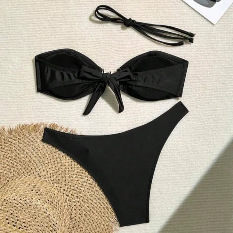 Bikinis negro de tope con lazo