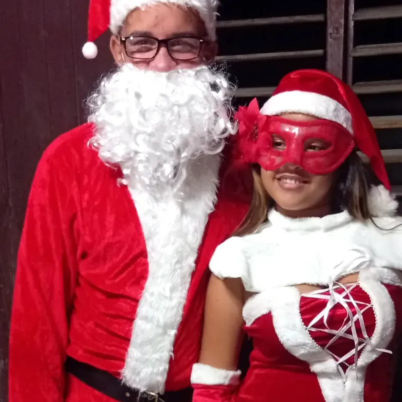 Santa y su dama de honor