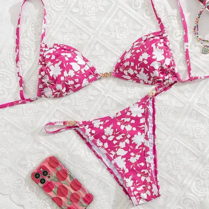Bikini rosado estampado blanco