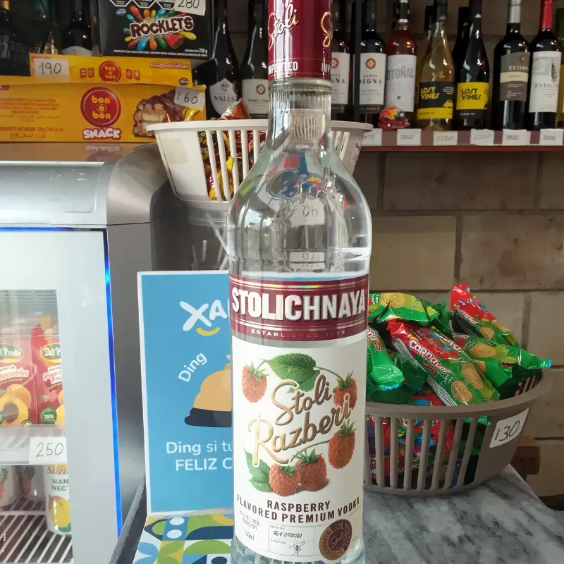 Vodka Stolichnaya Frambuesa 750ml