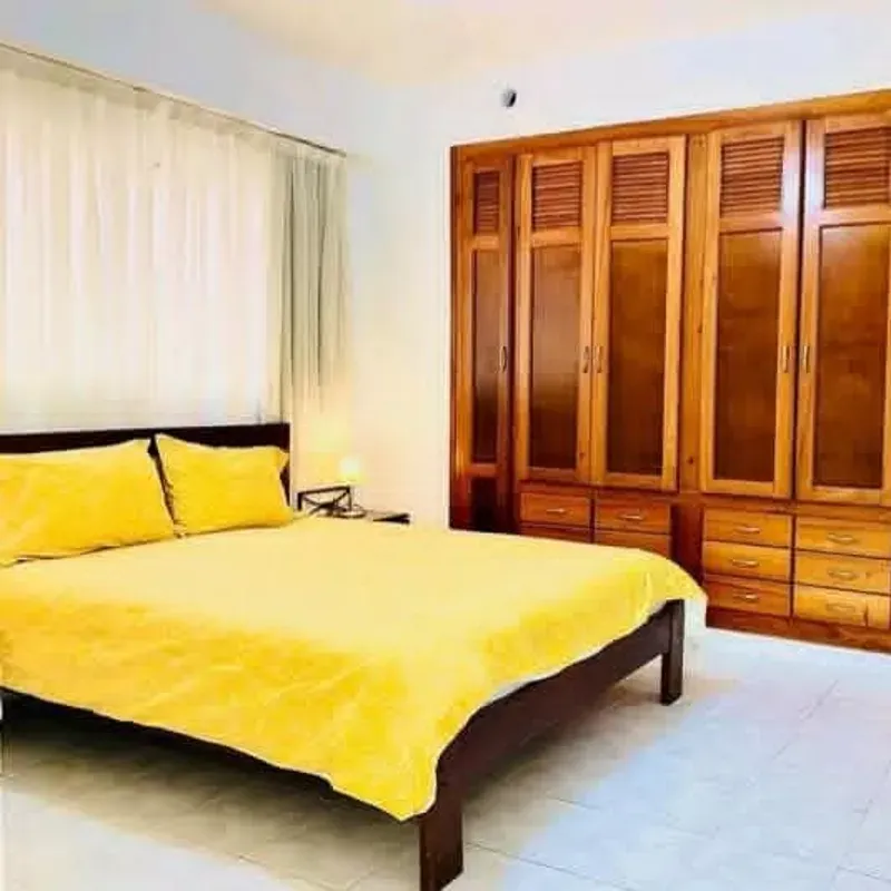 Alquiler 219, 220 (2)