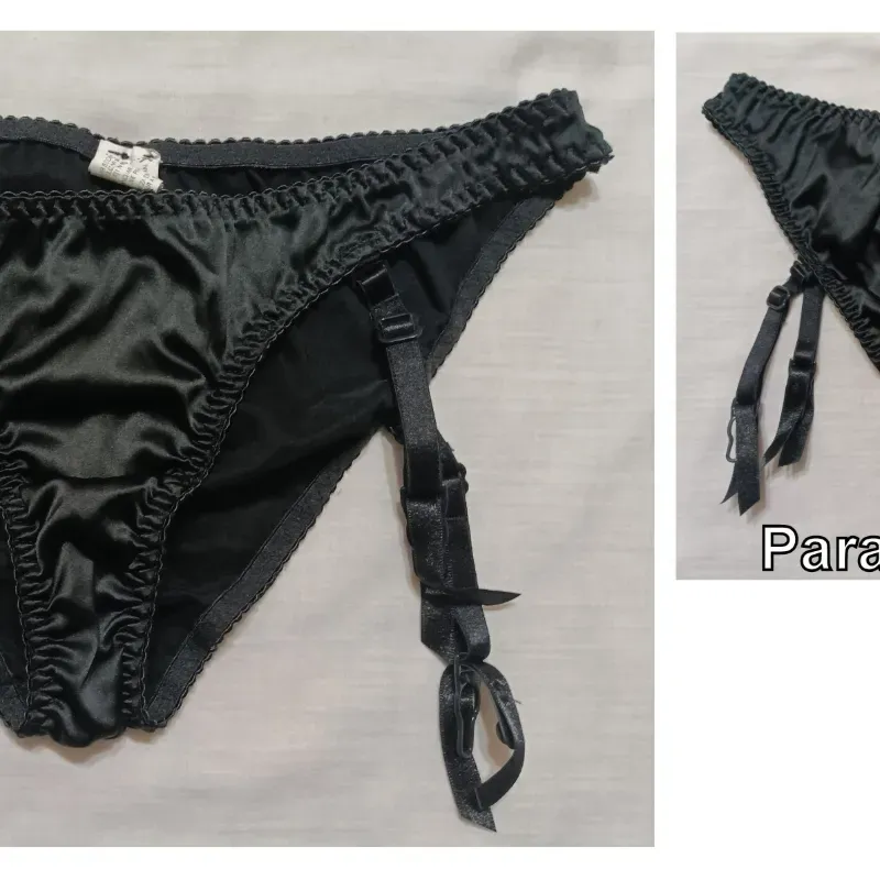 Blumer negro con tiras para poner medias.
