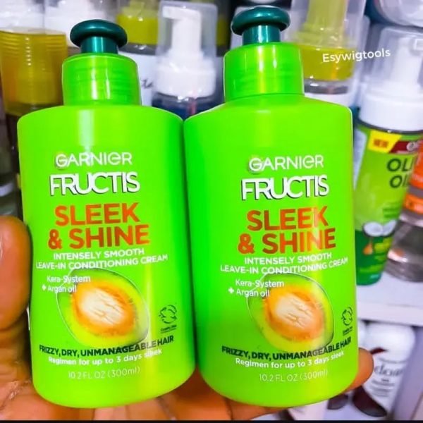 Crema de peinar Sleek & Shine