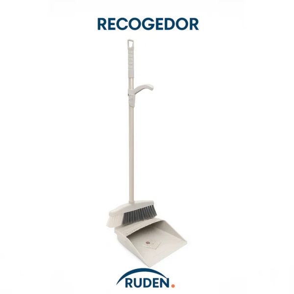 Escoba y recogedor