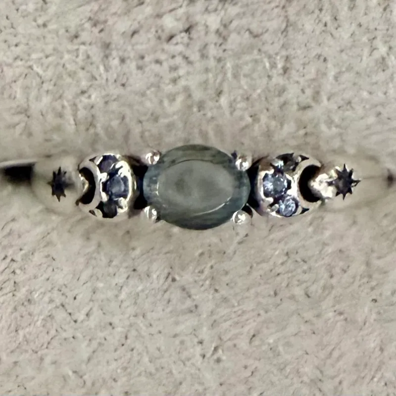 Anillo Piedra azul luna