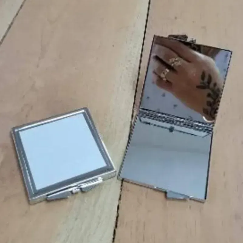 ESPEJO CUADRADO PARA BOLSO