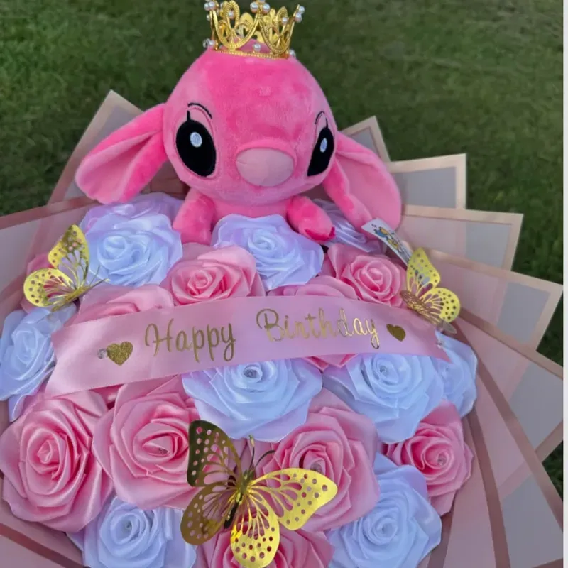 Ramo de 15 rosas eternas + peluche