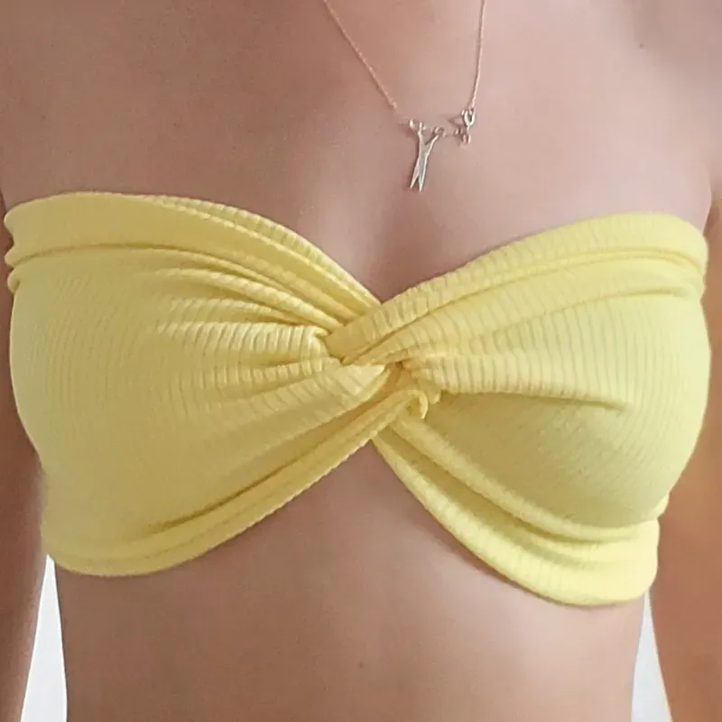 TOP TRENZADO AMARILLO