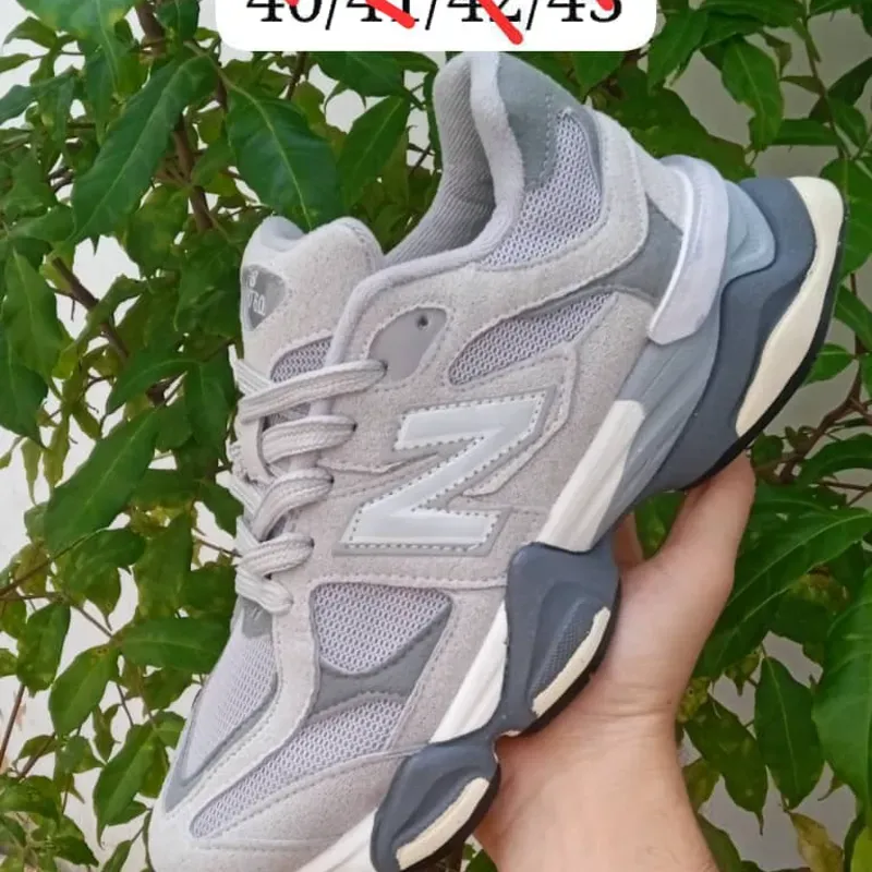 New Balance 9060 gris