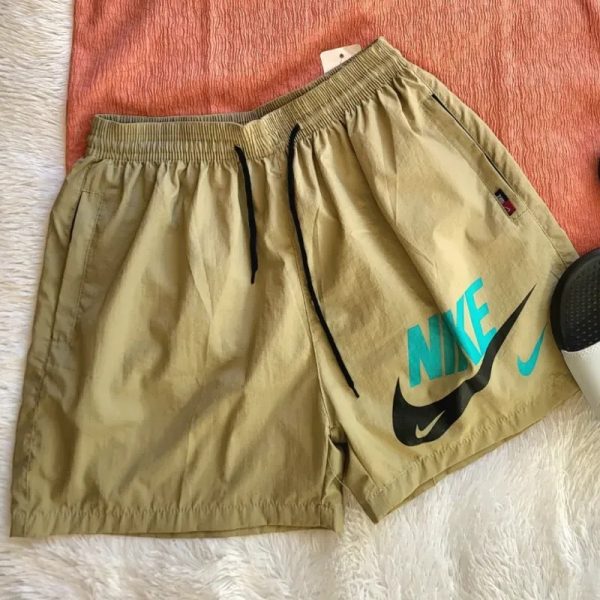 Short beige 