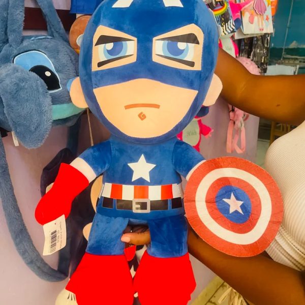 ✨Peluche grande del Capitán América✨