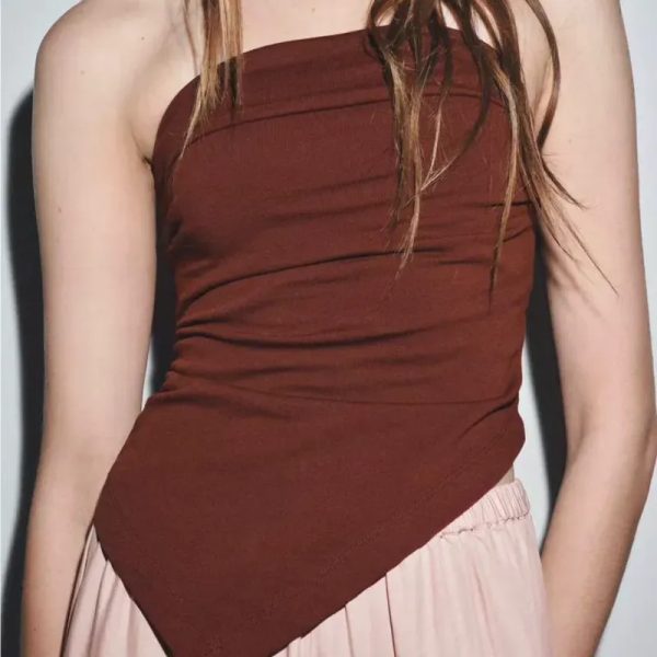 Top Strapless Asimetrico Marrón