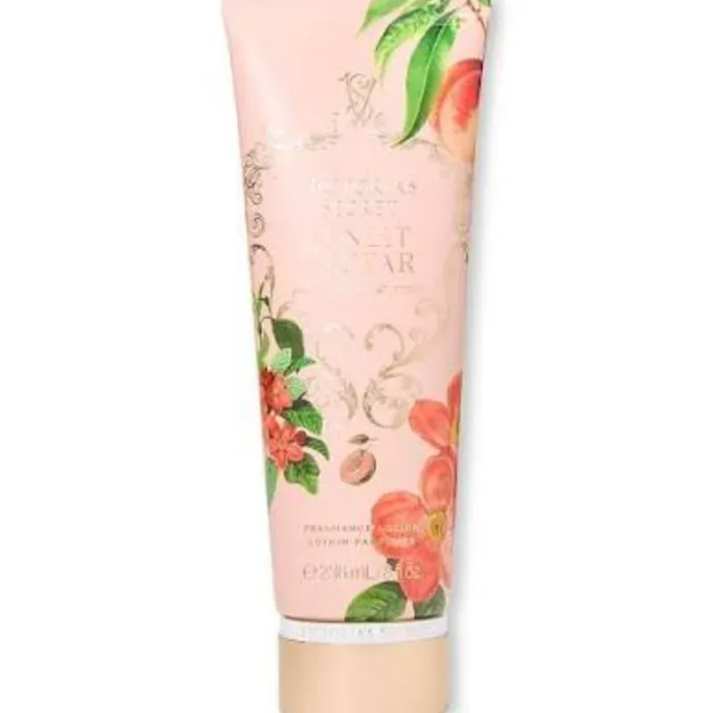 Crema Victoria Secret Sunlit Nectar