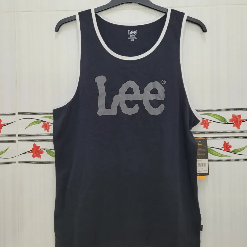 Camiseta LEE