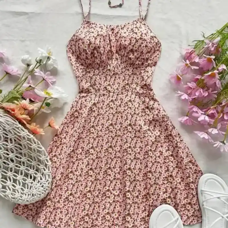 Vestidito espalda afuera