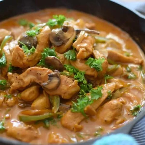 STROGONOFF DE POLLO 