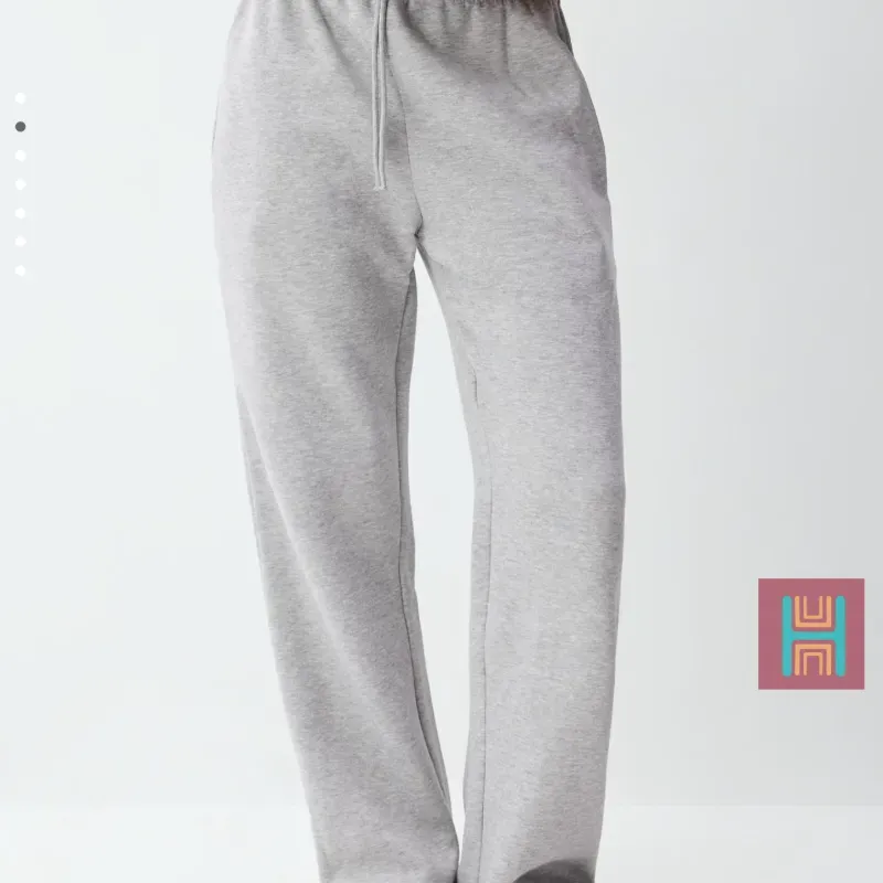 PANTALÓN DE CHÁNDAL ANCHO GRIS 0121