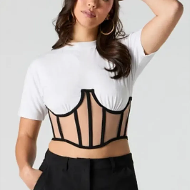Blusa blanca estilo corset