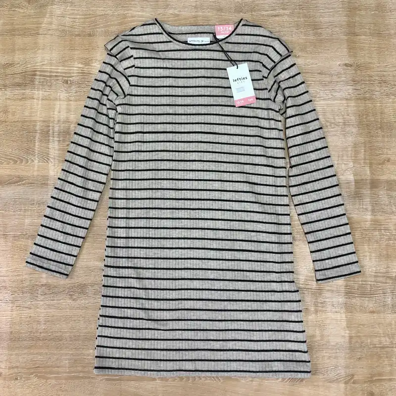 Vestido rayado de mangas largas