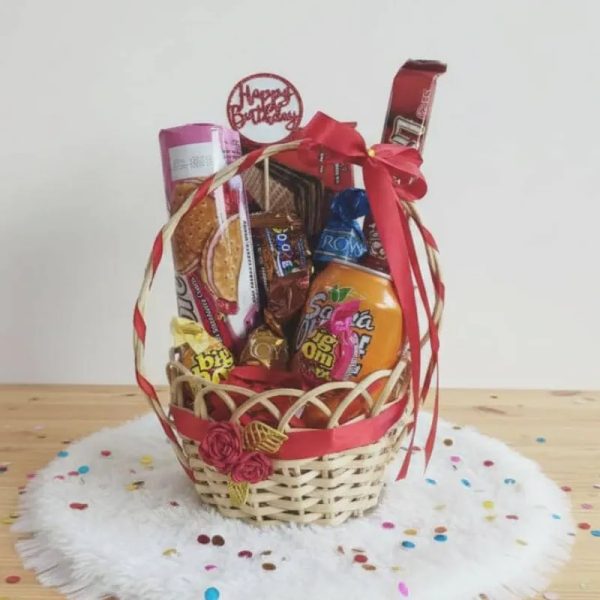 Cesta personalizada con confituras