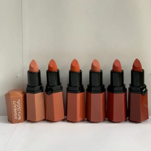 Labial Mate
