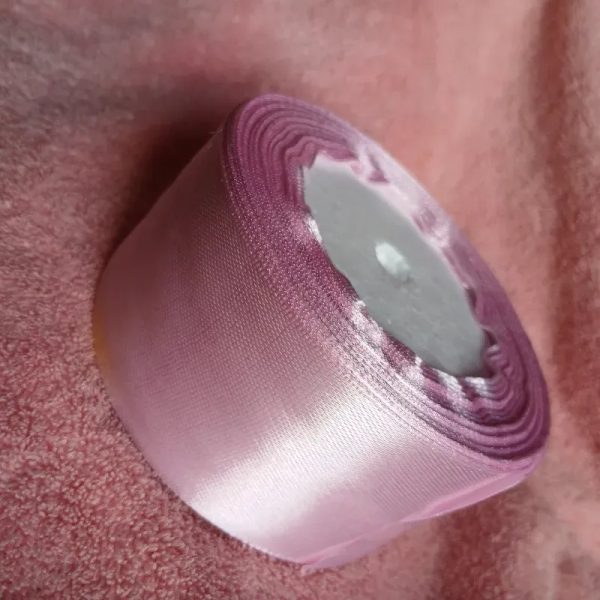 Rollo Cinta de satín 4 cm rosado claro