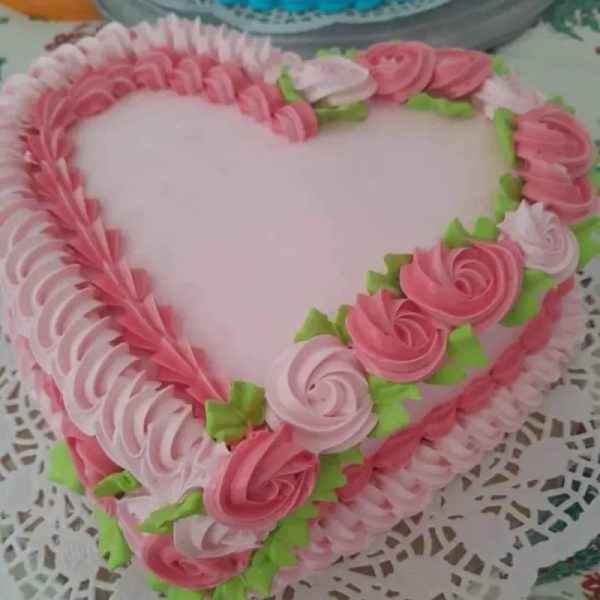 Cake capuchino en forma de corazón