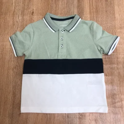 Polo color verde y blanco