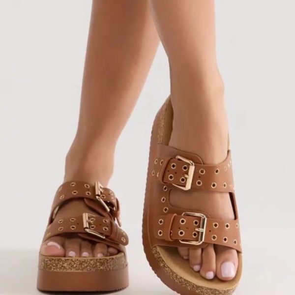 Sandalias prácticas carmelitas